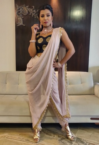 Gray And Black Color Dhoti Saree