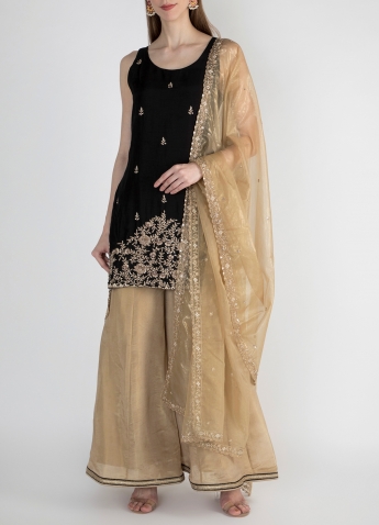 Black georgette suit | Stylish dresses, Stylish dress designs, Dress indian  style