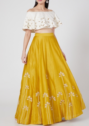 genstand Anvendelig Transportere Sun Yellow Skirt, Crop Top And Jacket With 3D Flowers And